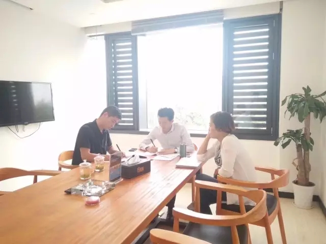 熱烈祝賀哈密伊州王總簽約創(chuàng)綠家！