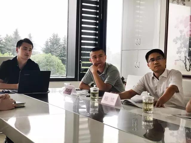 熱烈歡迎湖州市吳興區(qū)領(lǐng)導(dǎo)一行蒞臨創(chuàng)綠家指導(dǎo)！