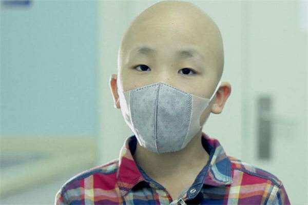 為什么孩子會出現(xiàn)白血病——一個白血病患兒父親的獨白 為什么孩子會出現(xiàn)白血病——一個白血病患兒父親的獨白