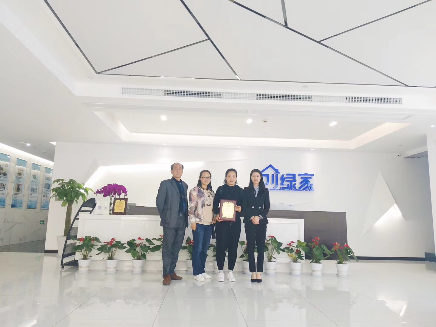 熱烈祝賀李總簽約創(chuàng)綠家撫州市區(qū)級代理！