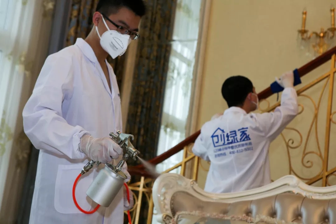 青春是用來奮斗的，除甲醛的青春最美麗！