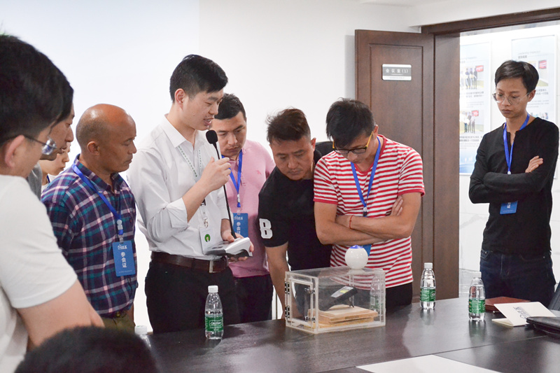 中國室內(nèi)裝飾協(xié)會室內(nèi)環(huán)境凈化治理專業(yè)委員會浙江中心第二期除醛技術交流峰會圓滿結束！