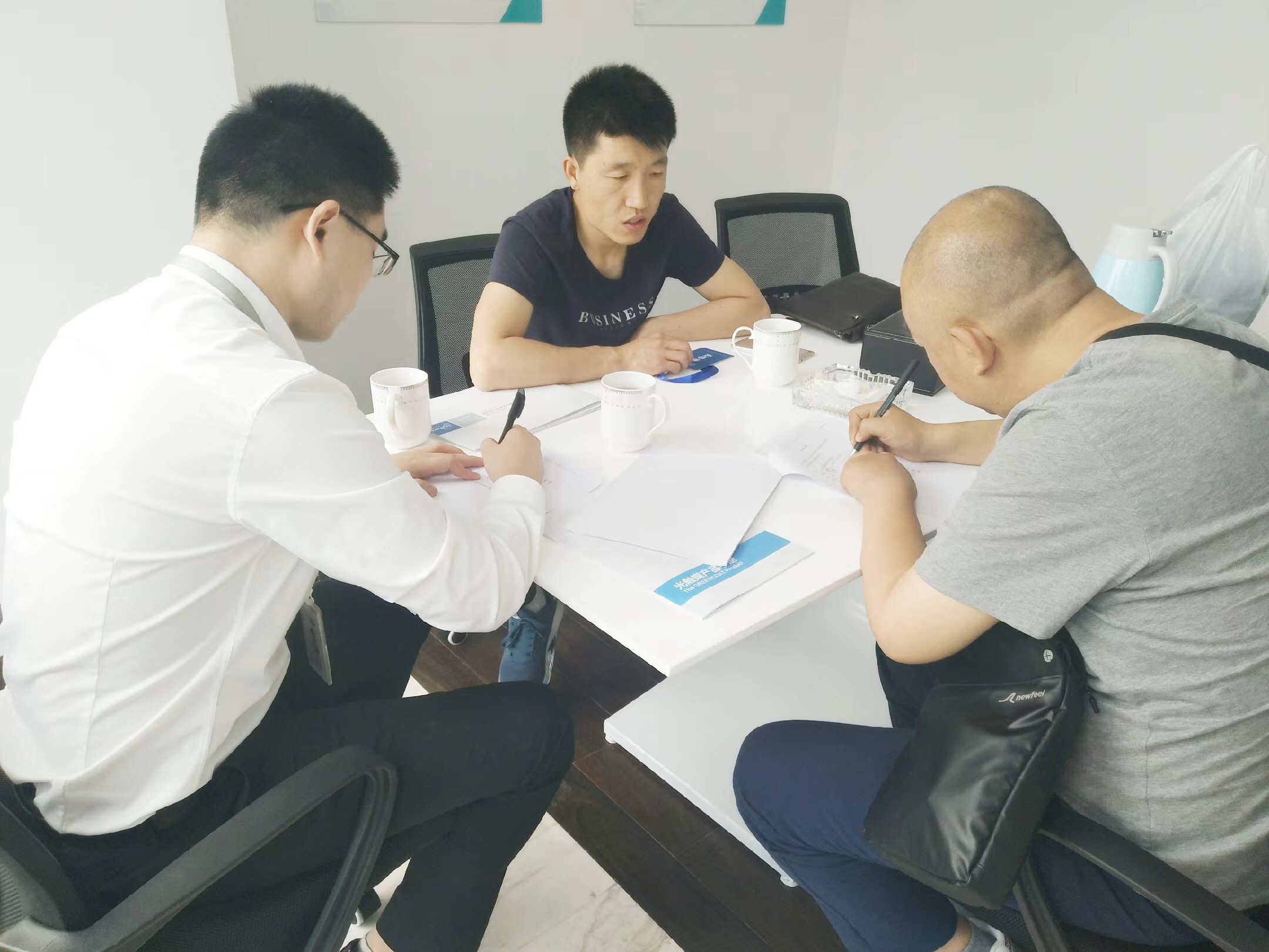 熱烈祝賀李總兄弟簽約創(chuàng)綠家大同市區(qū)級(jí)代理！