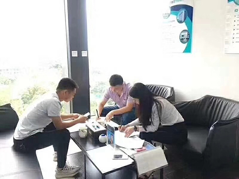 熱烈祝賀盛總、方總簽約創(chuàng)綠家臺(tái)州市區(qū)級(jí)代理！