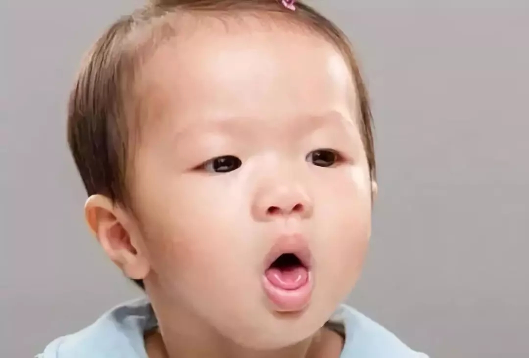 4歲男孩和媽媽辦“婚禮”，真相令人淚崩！