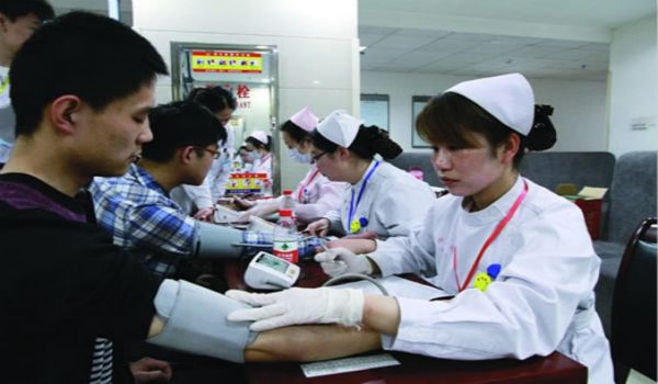 平時(shí)不注意甲醛超標(biāo)，50歲女子劇烈頭痛、惡心干嘔，一查已是癌癥晚期！