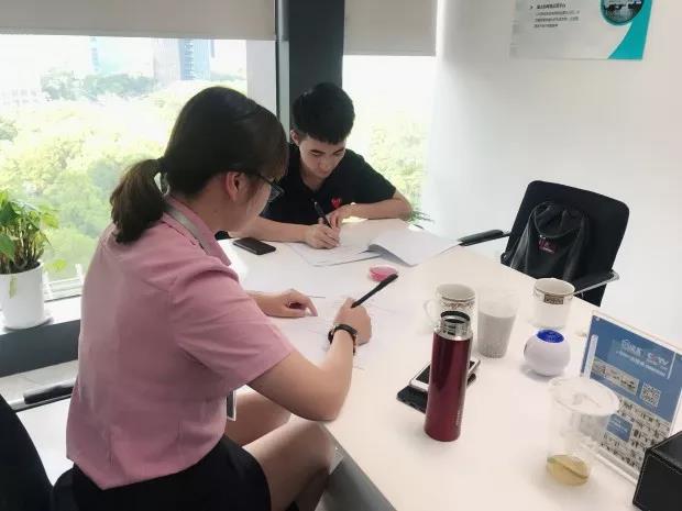 熱烈祝賀謝總簽約創(chuàng)綠家上海市區(qū)級代理！