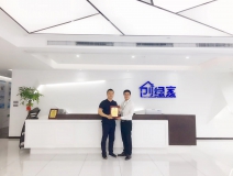 熱烈祝賀馬總夫婦簽約創(chuàng)綠家揚州市區(qū)級代理！