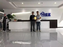 熱烈祝賀王總簽約創(chuàng)綠家南京市區(qū)級(jí)代理！