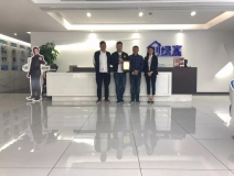 熱烈祝賀陳總、徐總、王總簽約創(chuàng)綠家杭州市區(qū)級(jí)代理！