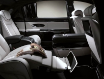 新車(chē)甲醛超標(biāo)怎么辦？歡欣鼓舞買(mǎi)的新車(chē)，居然是個(gè)“毒氣罩”