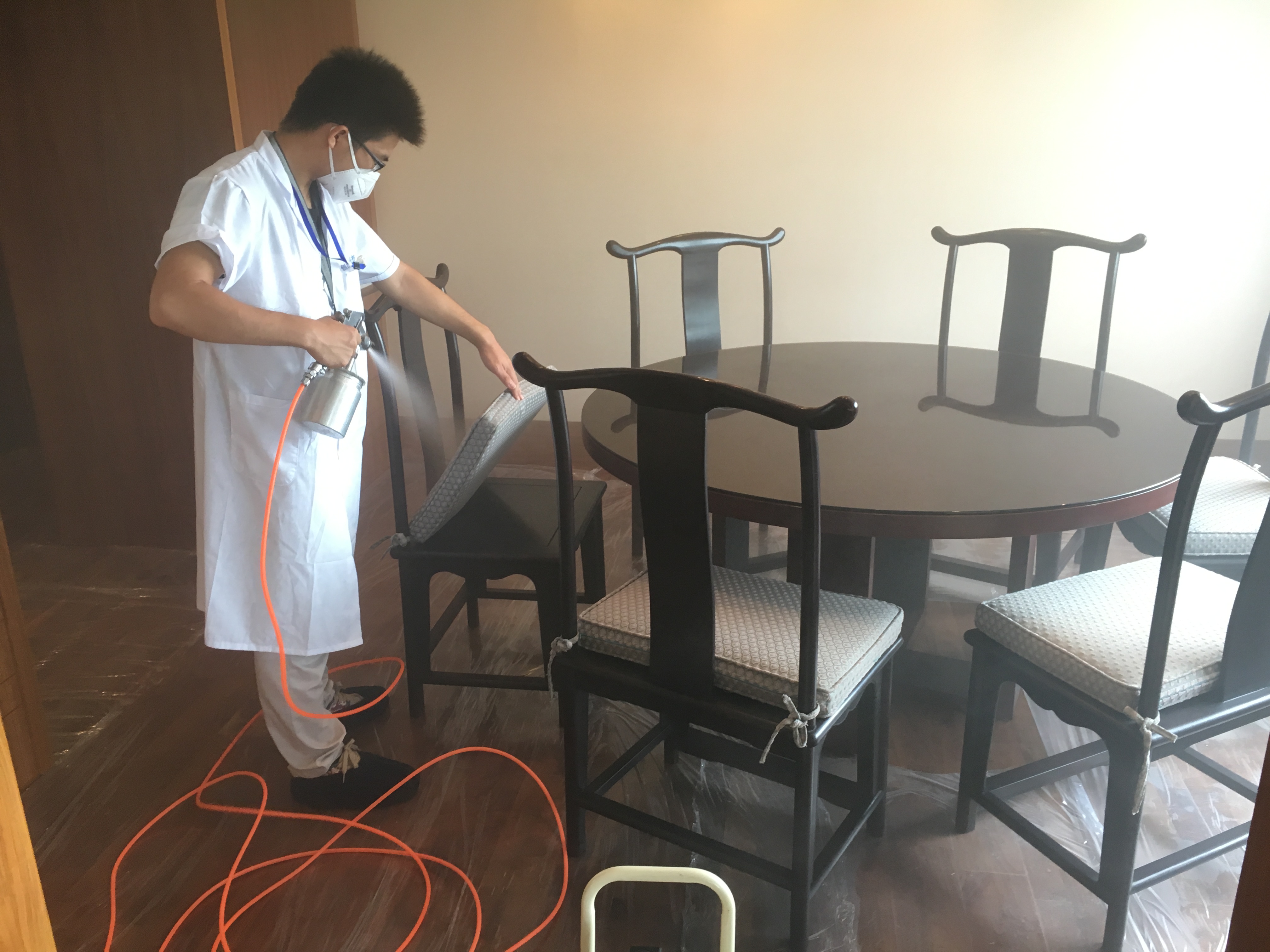 除甲醛公司服務(wù)哪家好？